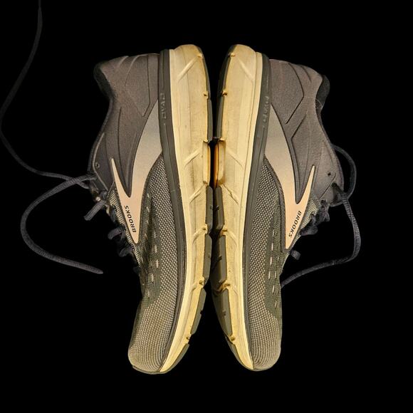 Brooks Dyad 11 Men’s Size 9.5 Wide Running Shoes Gray Black No Insoles Damage - Picture 5 of 8